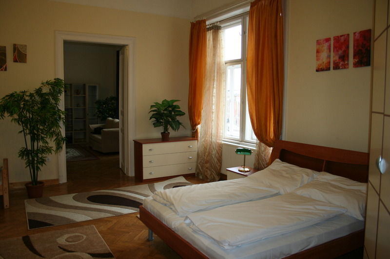 Walking Bed Budapest Hostel Dış mekan fotoğraf
